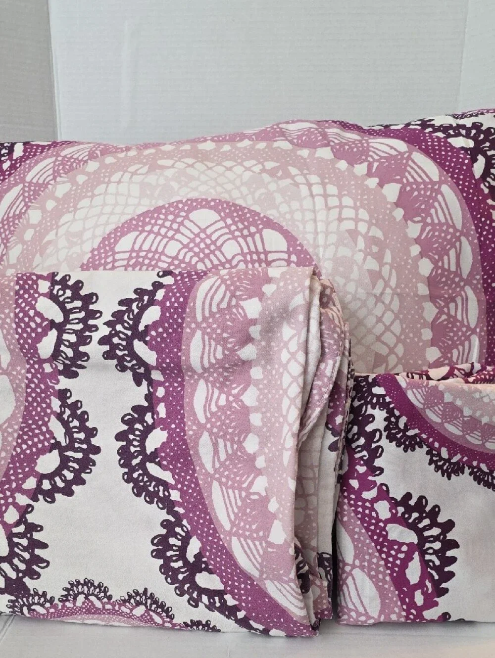 IKEA Lyckoa Purple Lace Mandala Cotton 2 Standard Pillow Sham & Twin Duvet Cover